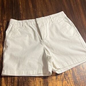 Gloria Vanderbilt White Mid-Rise Stretch Twill Shorts